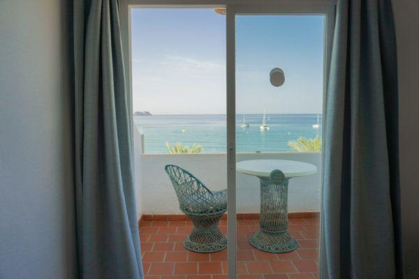 Habitación Doble vista mar Hostal María Eugenia Paguera Habitación Doble vista mar Hostal María Eugenia Paguera